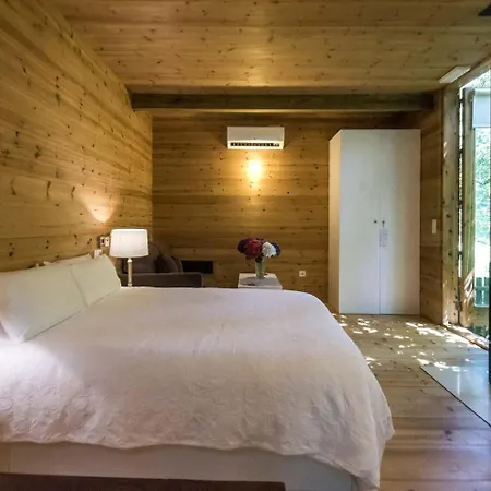 Holiday home Secluded And Elegant Tree House In The Forests Of Galicia, Spain A Coruna